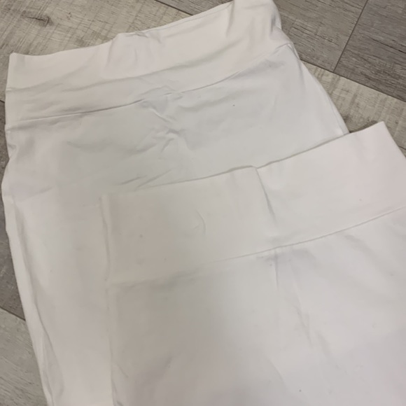 Material skirts - Picture 2 of 2